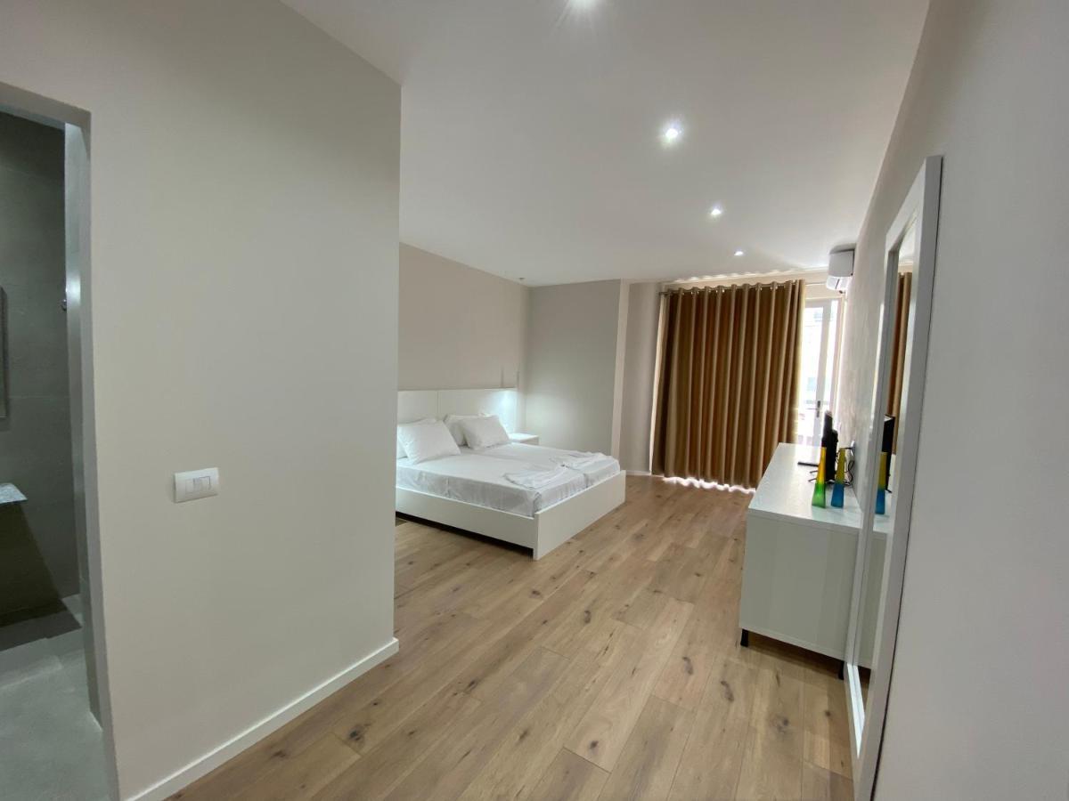 Violet'S Boutique Apartments Sarandë Exteriér fotografie